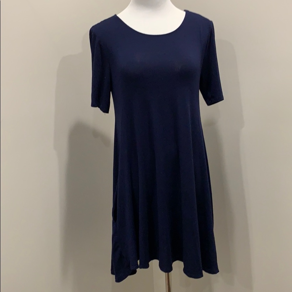 Navy short sleeve dress